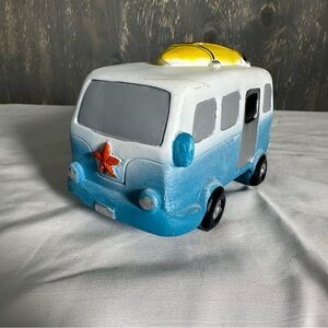 Source Unknown Blue and White Van Decor with Yellow Accent